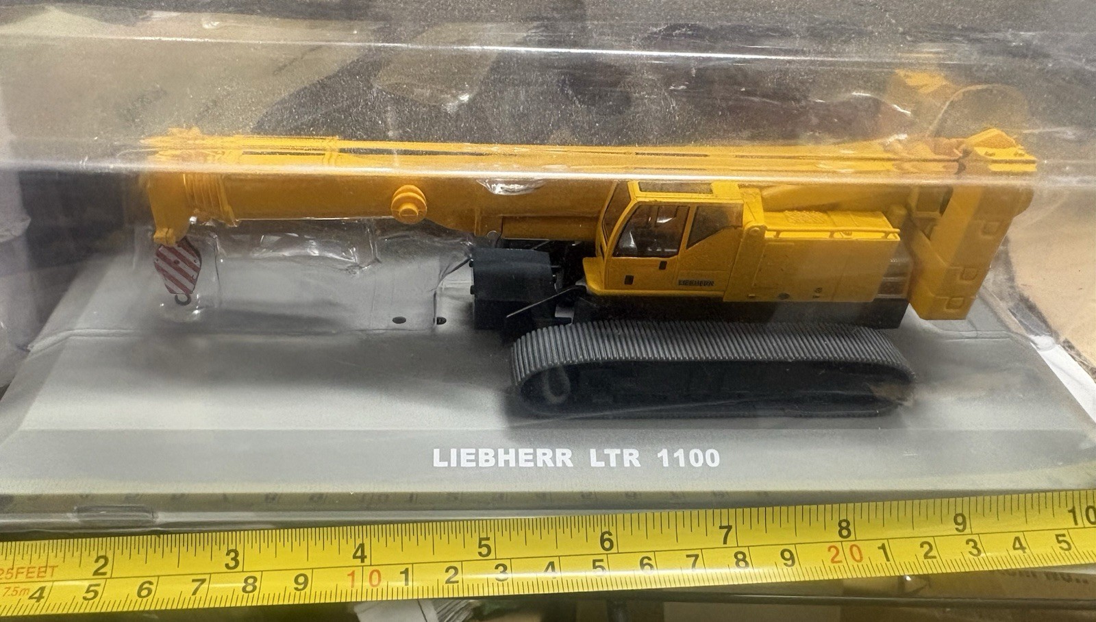 IXO 1:72 Liebherr LTR 1100 Liebherr Crane Replica