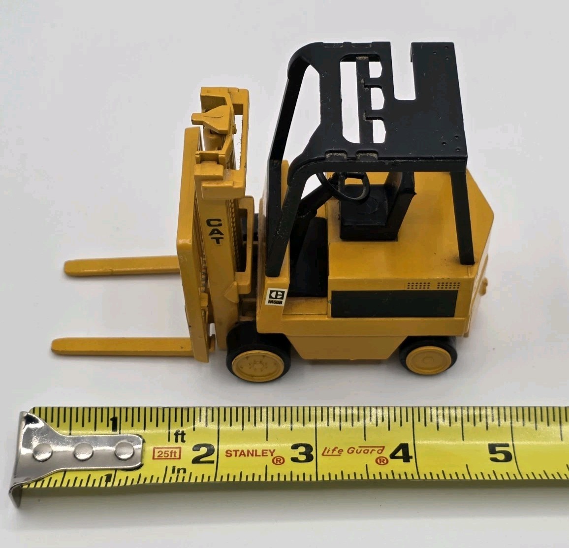 NZG Caterpillar M50B Electric Lift Truck Forklift 1:25 Diecast #225 – W Germany