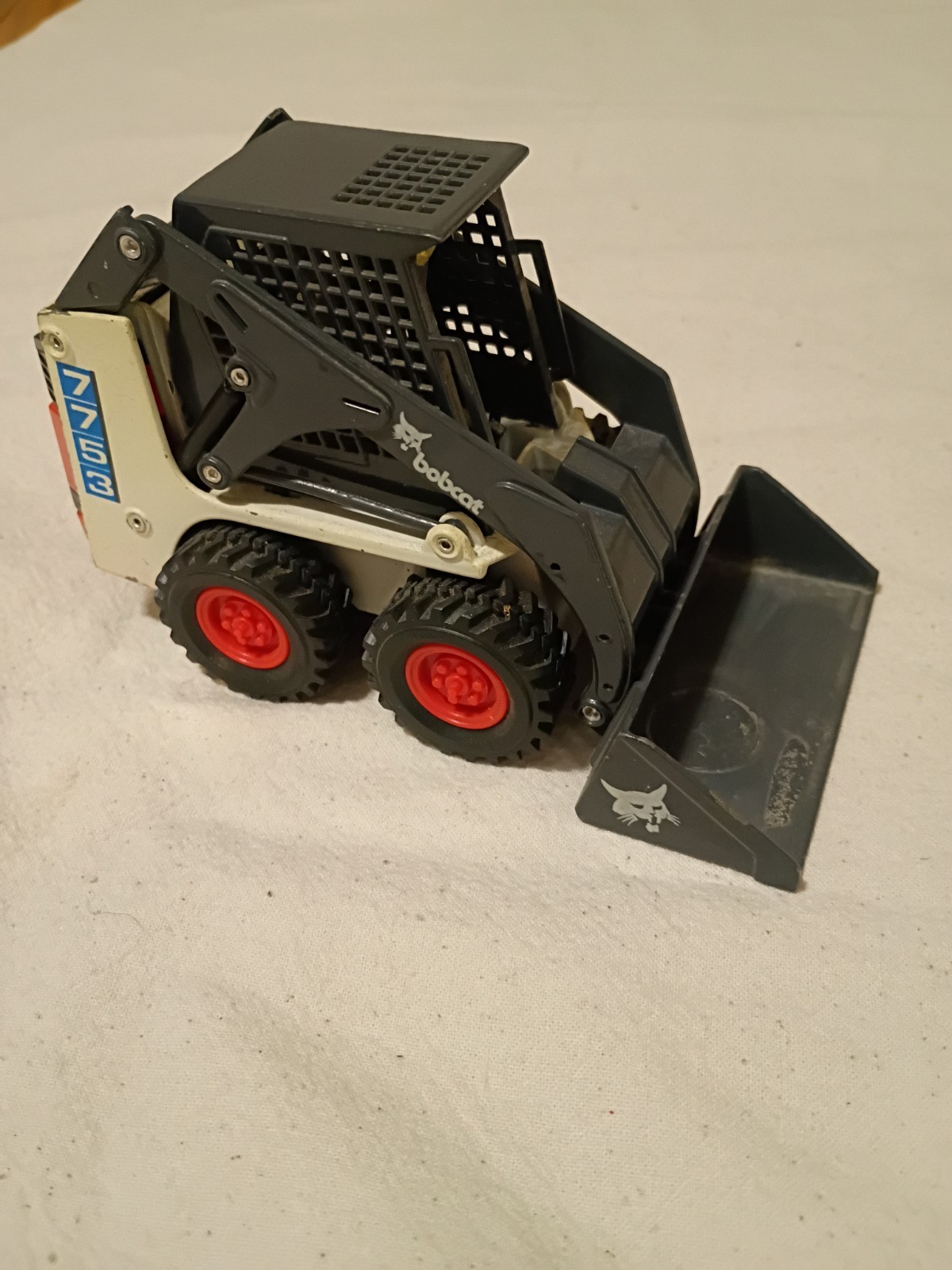 1/25 Bobcat 753 End Loader Skid Steer DieCast Model by Clover Vintage 1:25 B10