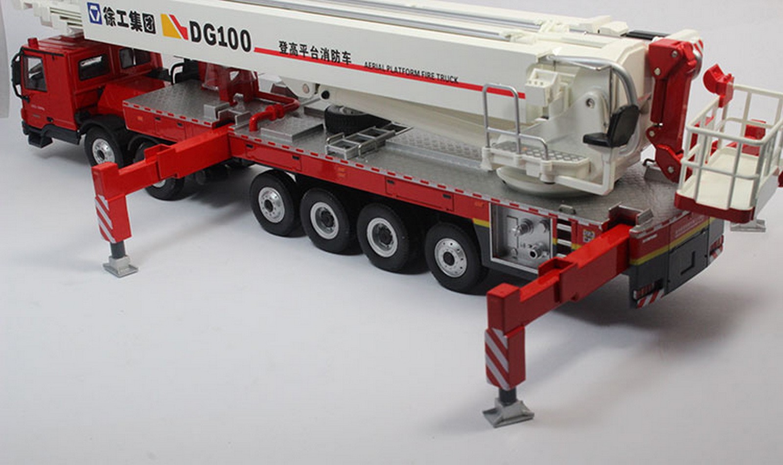 1/50 Scale XCMG DG100 Aerial Platform Fire Truck Diecast Model