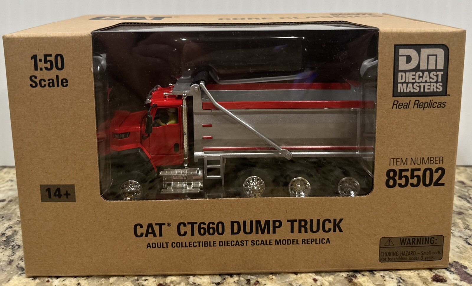 2015 DIECAST_MASTERS – CAT Core Classics CT660 Dump Truck Red 1:50 Scale