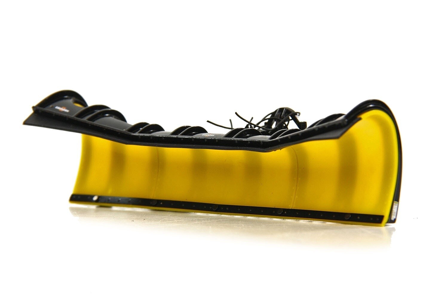 Oshkosh Airport Snowplow Blades Set of 2 Sword SWM2053 Die-cast 1/50 NEW