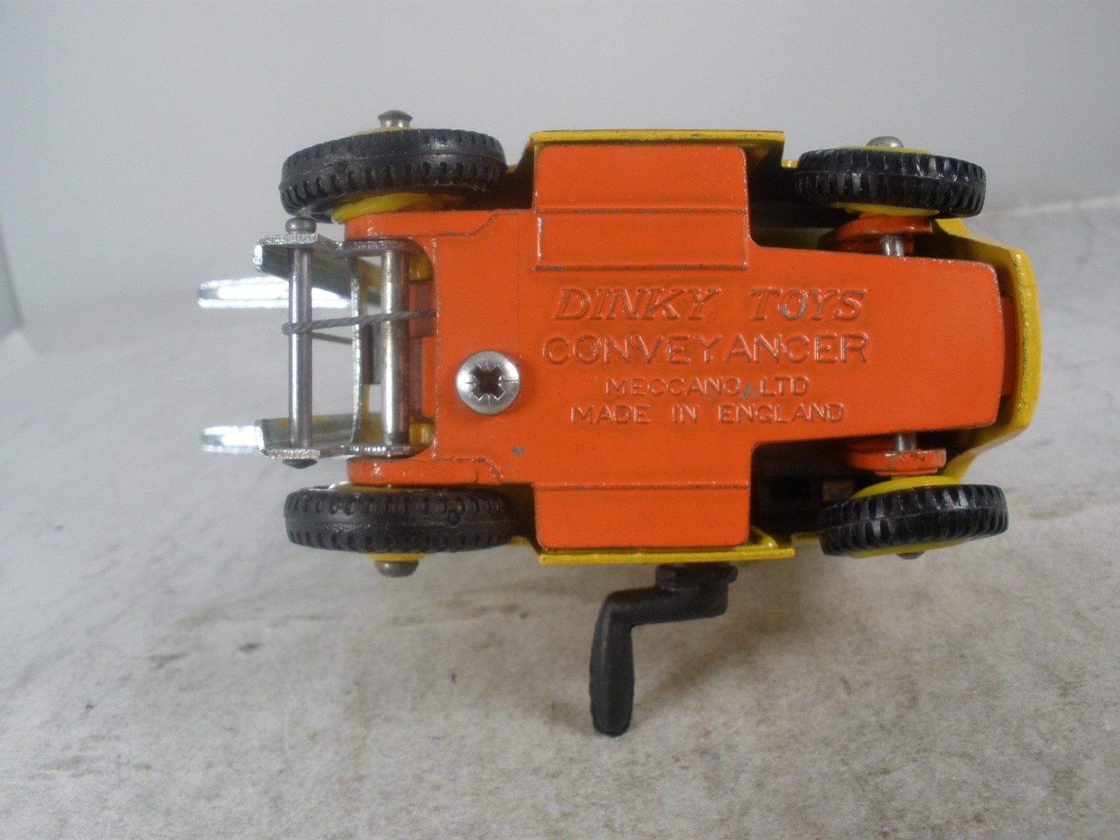 England Dinky Toys #404 Conveyancer Forklift FULLY FUNCTIONAL