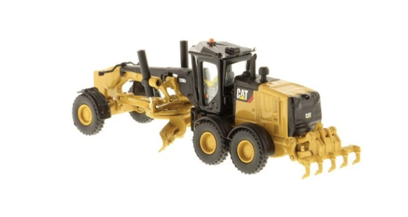 Diecast Masters 85520 Caterpillar 12M3 Motor Grader 1/87 Scale Model