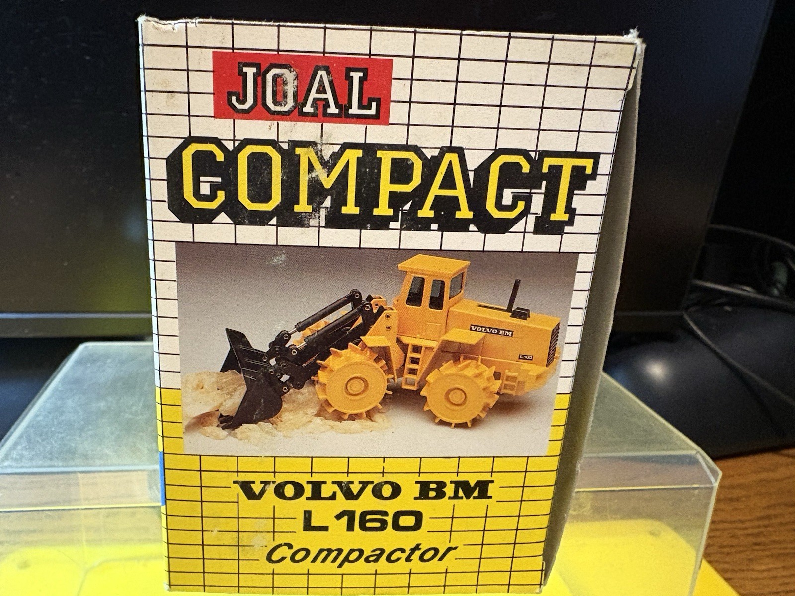 JOAL COMPACT VOLVO BM L160 COMPACTOR 1/50 DIE-CAST NIB RARE HTF MADE IN SPAIN