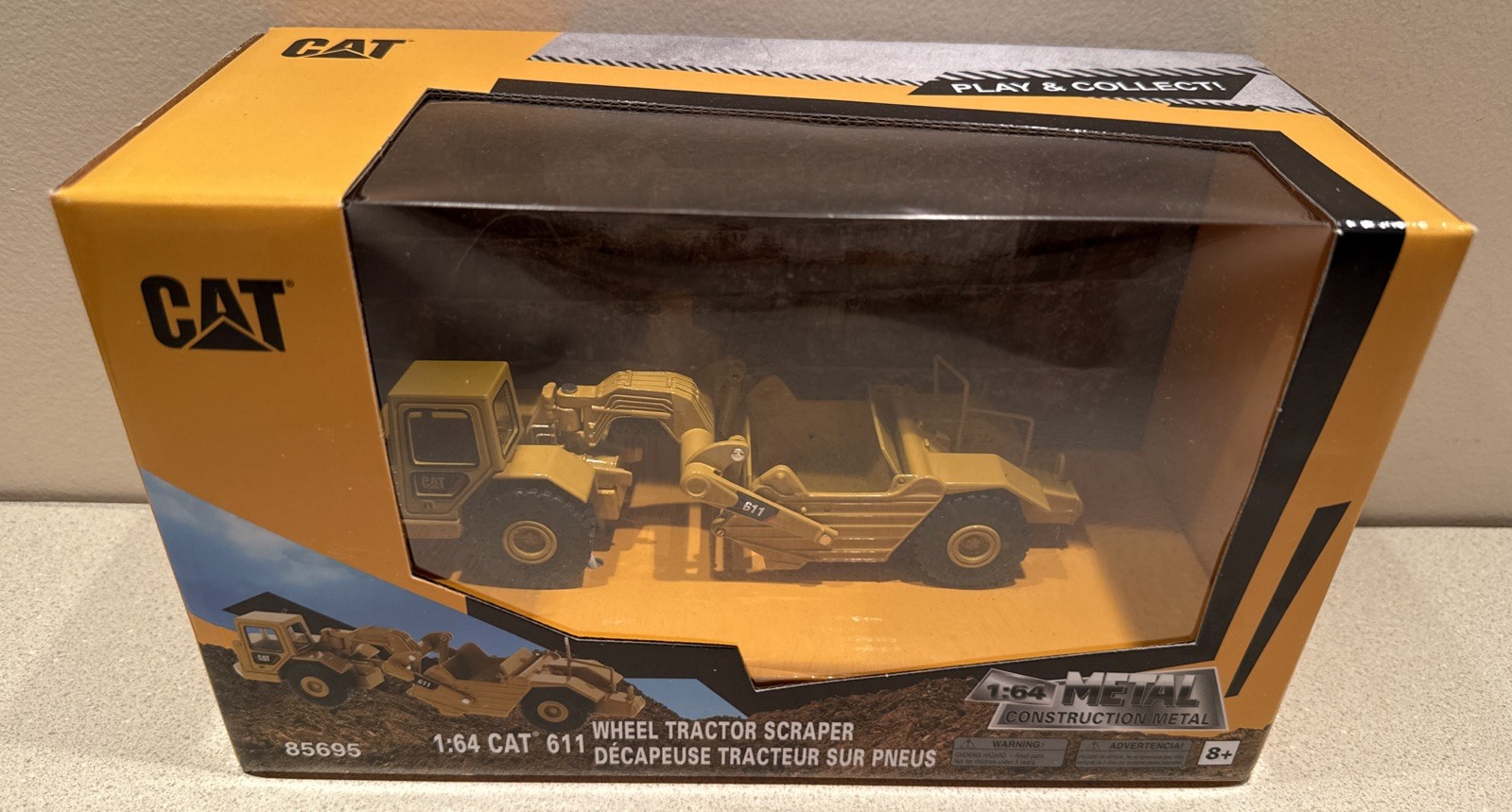 CAT 611 Wheel Tractor Scraper Yellow 85695 1:64. NEW in Box