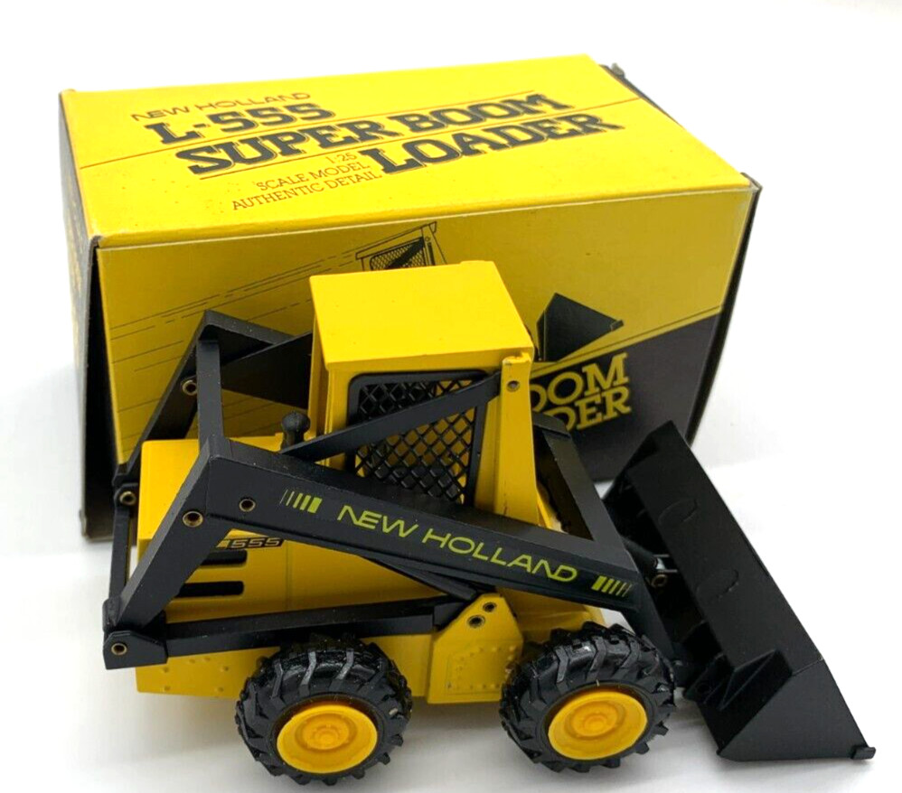 NGZ Modelle New Holland Supper Boom Loader L-555 Die-Scale Scale 1/25