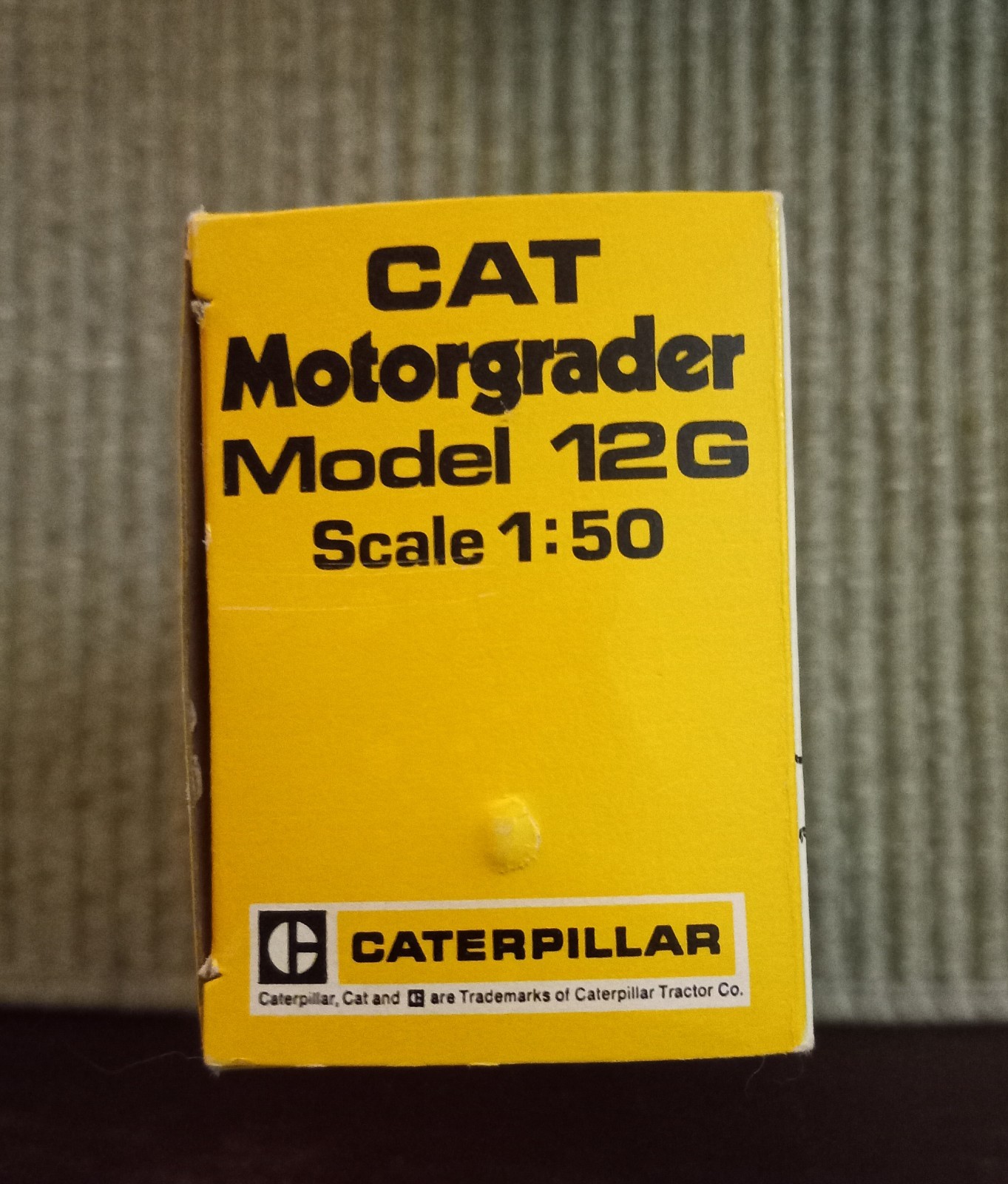 NZG Caterpillar 12G Yellow Motor Grader 1:50 Scale NEW !! With Original Box