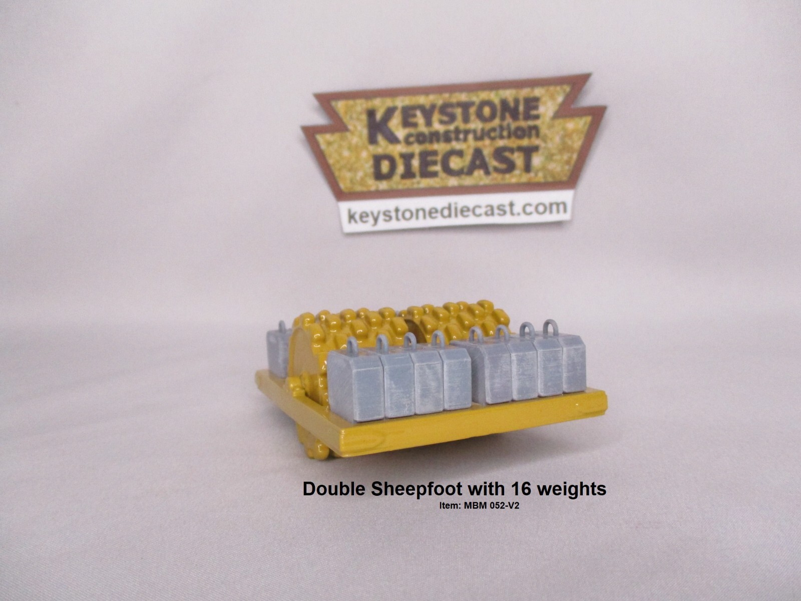 }MBM Model Tow Sheepfoot Roller with 16 weights – 1 handle missing (052/V2)