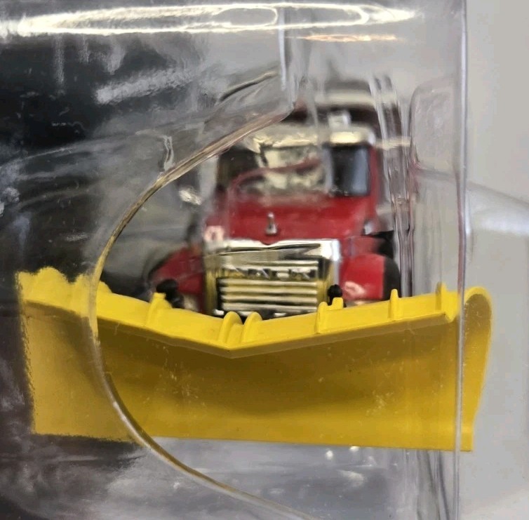 Greenlight 1:64 Mack Granite Dump Truck 2019 Public Works Exclusive