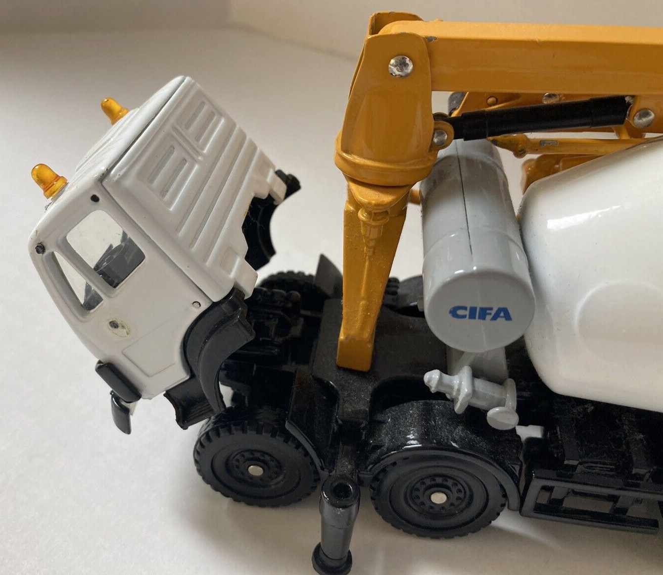 Concrete Mixer & Pumper CIFA Magnum Metro 28 Cement Mixer Diecast 1:47 ?Norscot