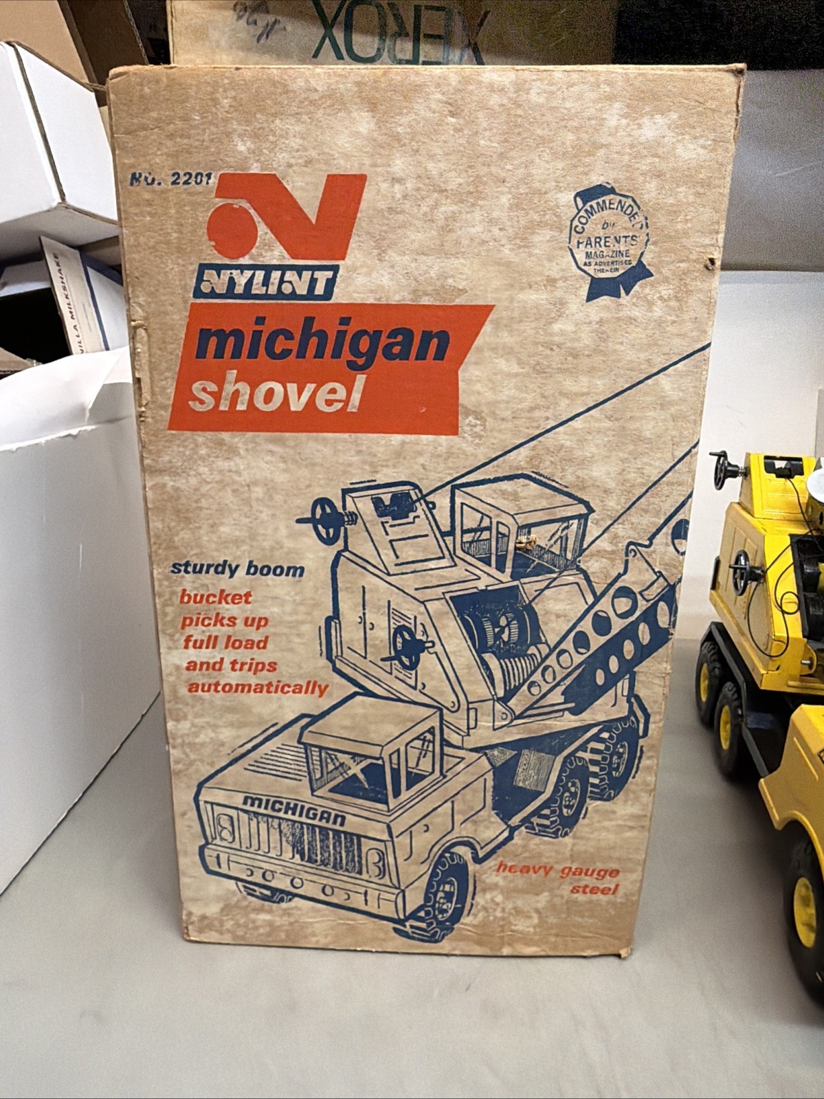1968-1970 Nylint Michigan Shovel Crane #2201 + Original Box