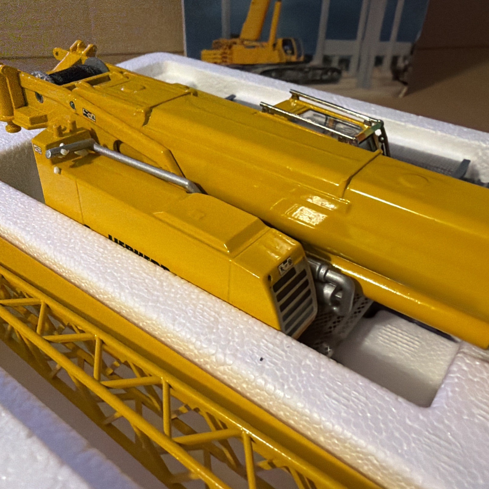 Liebherr LTR 1220 Telescopic Crawler Crane – Conrad 1:50 Scale Model #2746/0 New