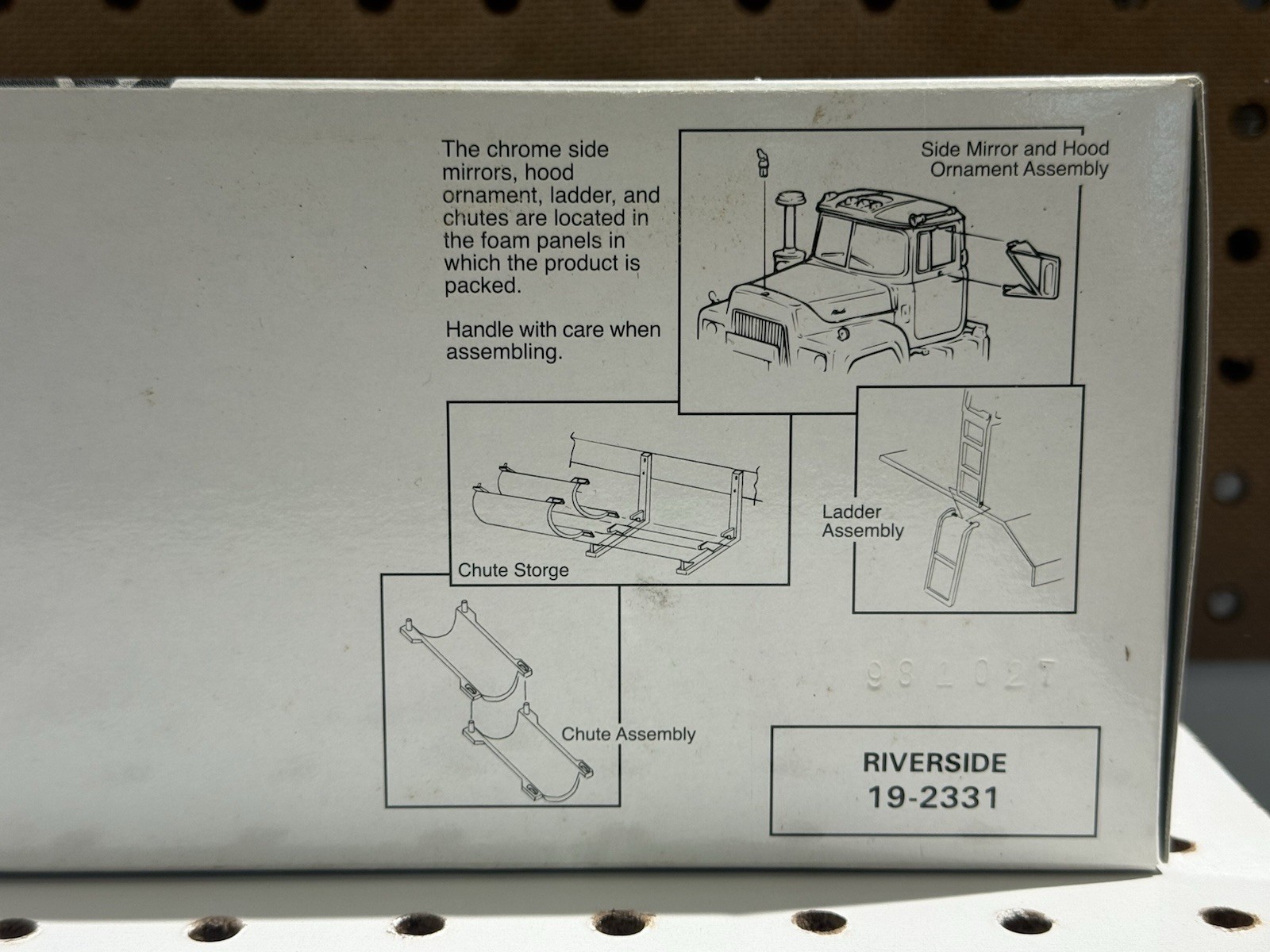 1st First Gear 1/34 Mack R Model Mixer Truck Riverside 19-2331