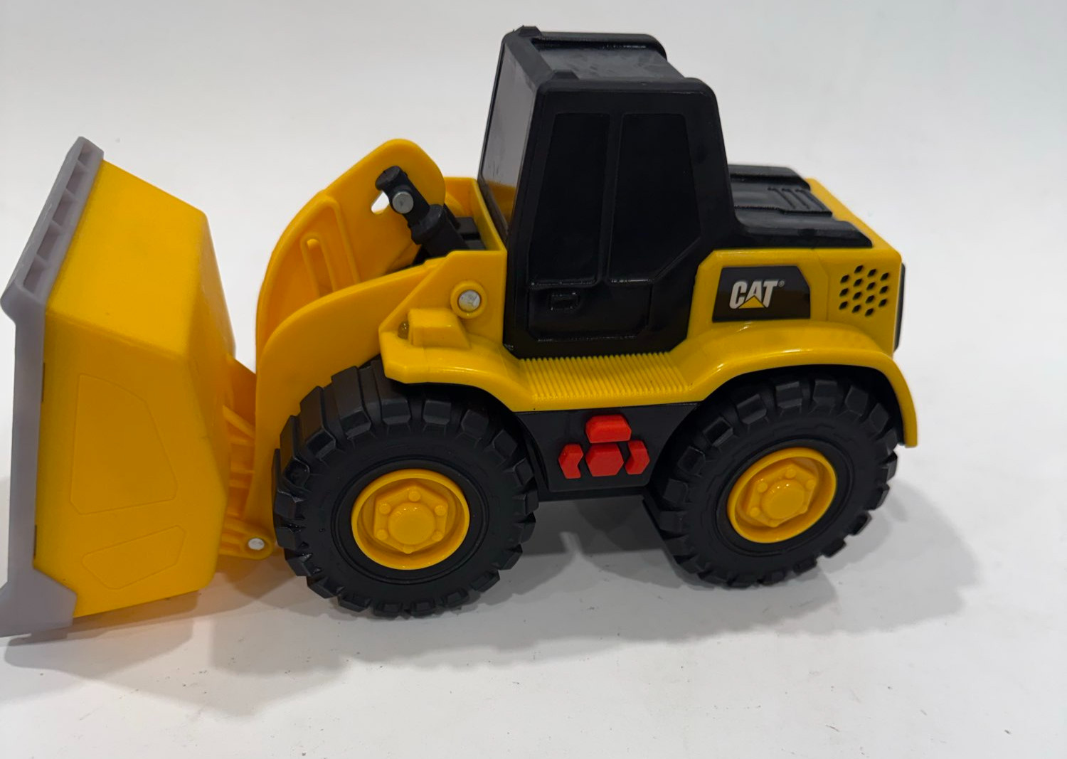 Caterpillar Construction Wheel Loader Yellow