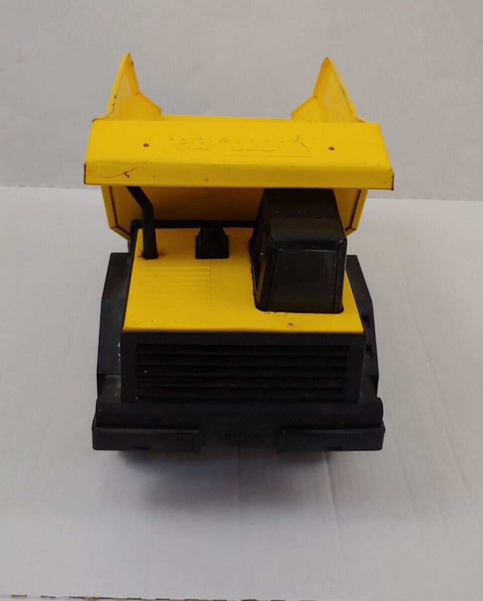 Vtg 1999 Tonka Dump Truck Yellow Metal Pressed Steel 4 Wheels Toy XMB 975