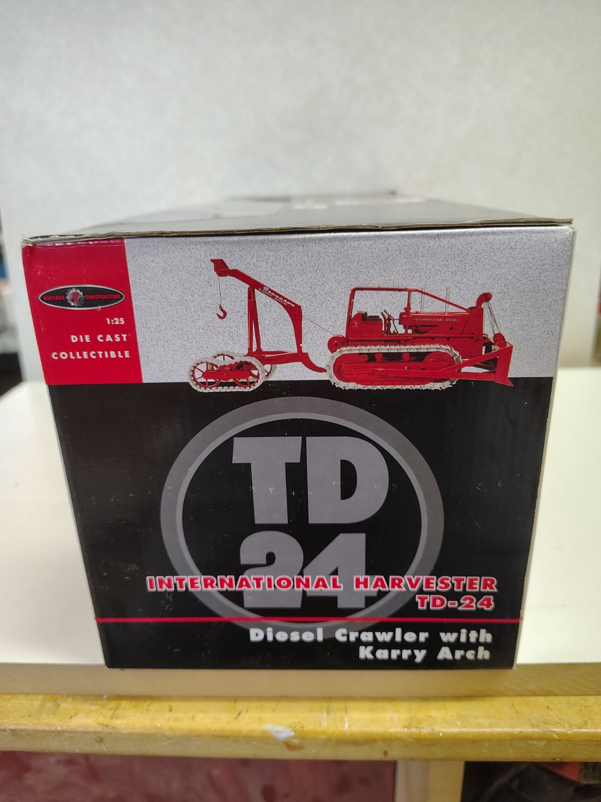 IH TD-24 Diesel Crawler The Agile Giant