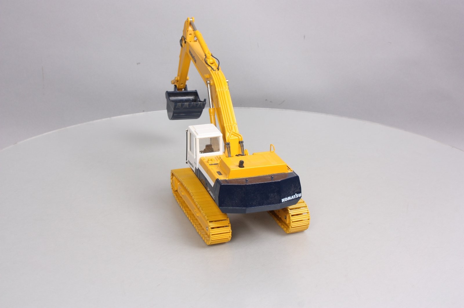 Joal 183 1:32 Komatsu PC400LC Excavator LN/Box