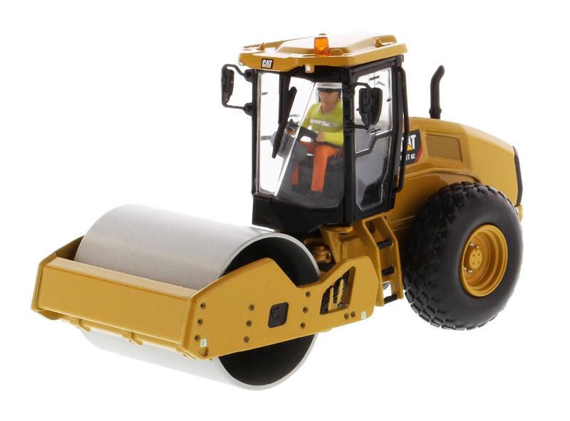 Caterpillar CS11 GC Vibratory Soil Compactor 1:50 Model – Diecast Masters 85589