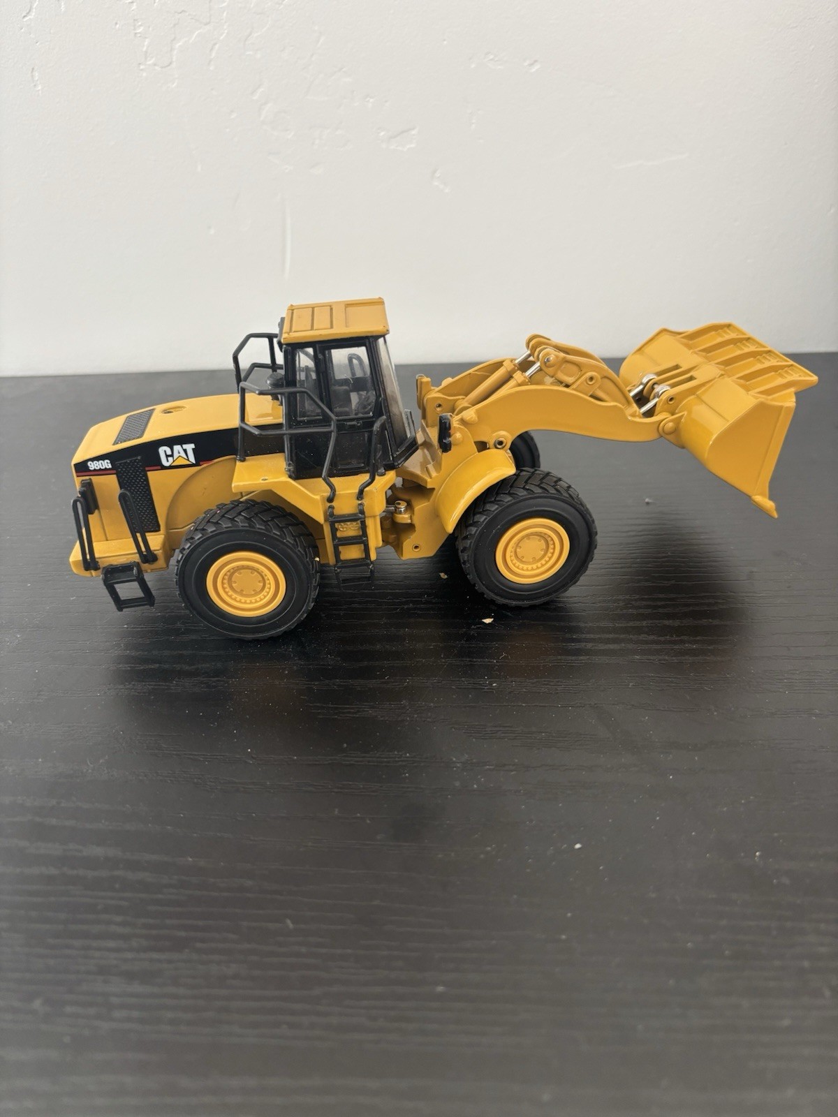 Norscot 1:50 Caterpillar 980G Articulated Wheel Loader