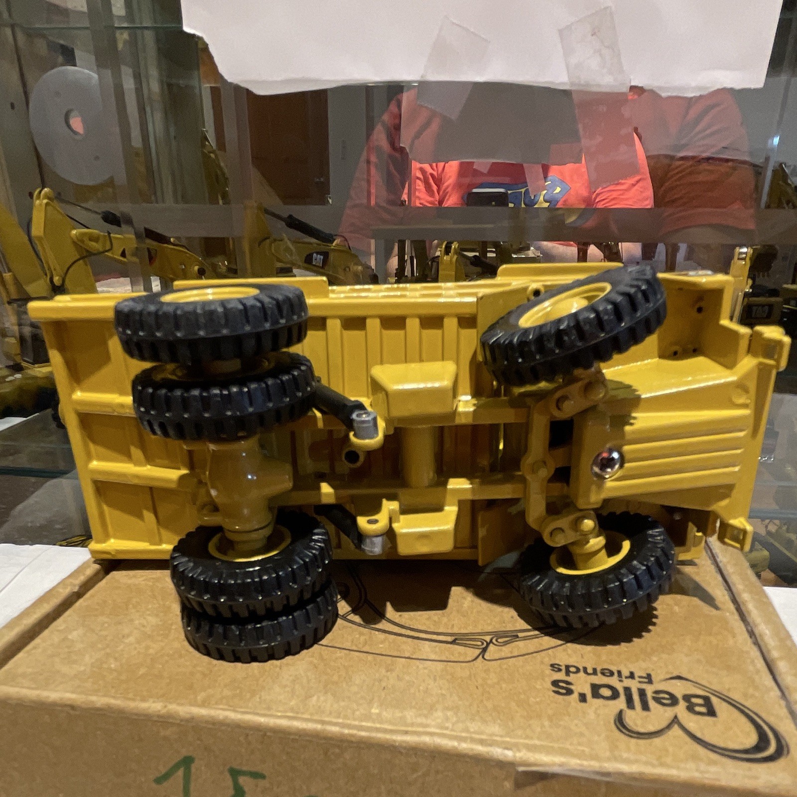 Caterpillar Classic CAT 773B Dump Truck Diecast 1:50 Yellow Black Tilting