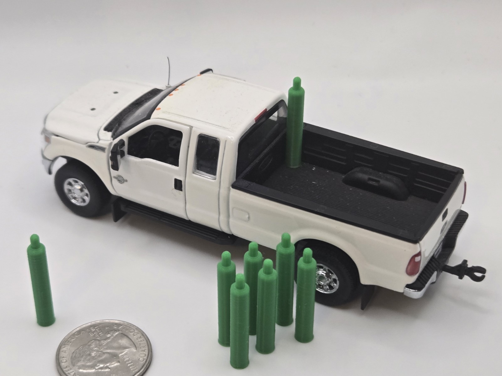 1/50 Scale Welding Gas Tanks in Green*8 Pack*