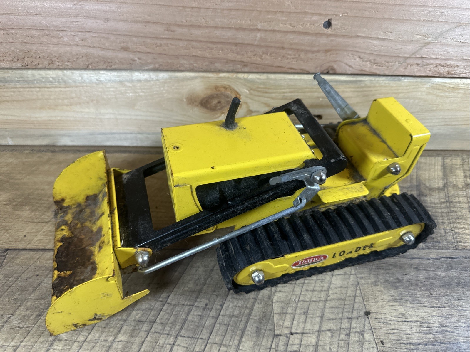Vintage Tonka #352 Pressed Steel Yellow Loader