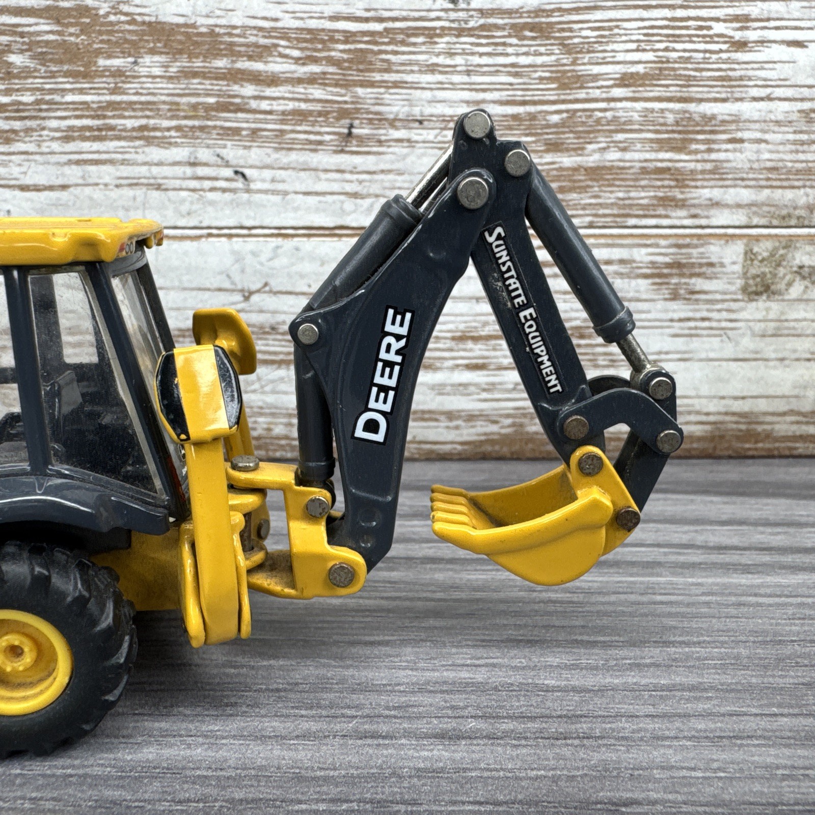 John Deere Ertl Diecast 1/50 Scale Yellow 310 SK Backhoe Loader Construction