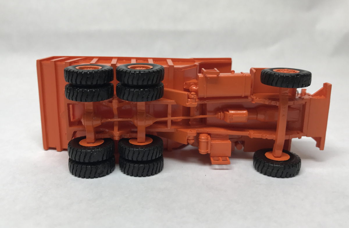 HO 1/87 MACK LRVSW 6×4 34tons – Ready Made Resin Model