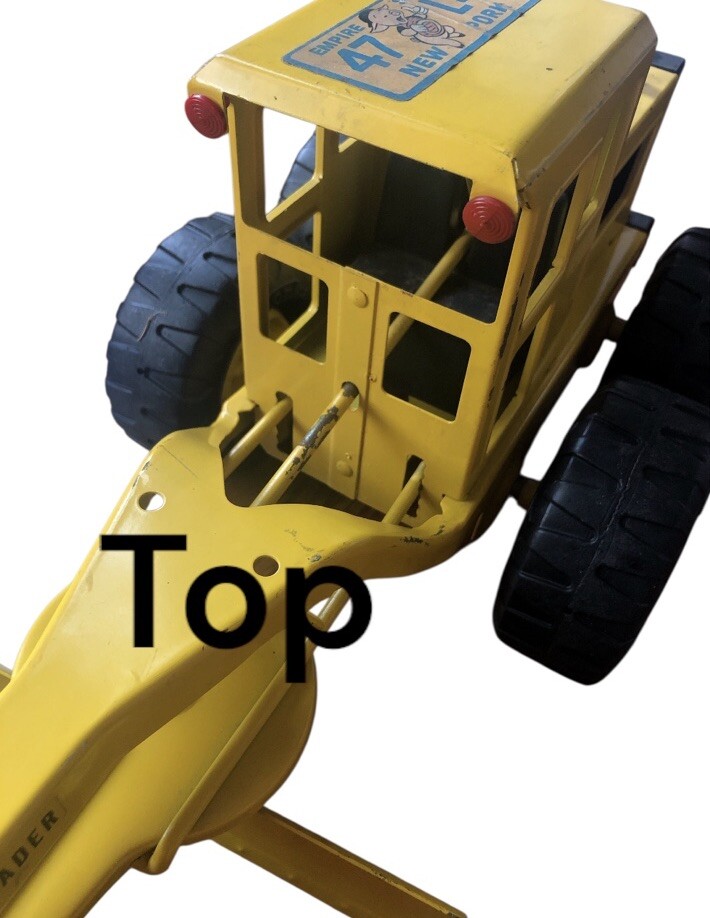 1970s TONKA 17” CAT ROAD GRADER SCRAPER USA MADE PRESSED STEEL TOY