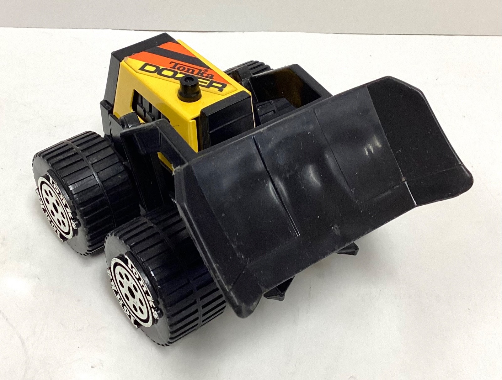 Lot of 4 Die-Cast Yellow TONKA Construction Toys, Loader, Dozer, etc. VTG
