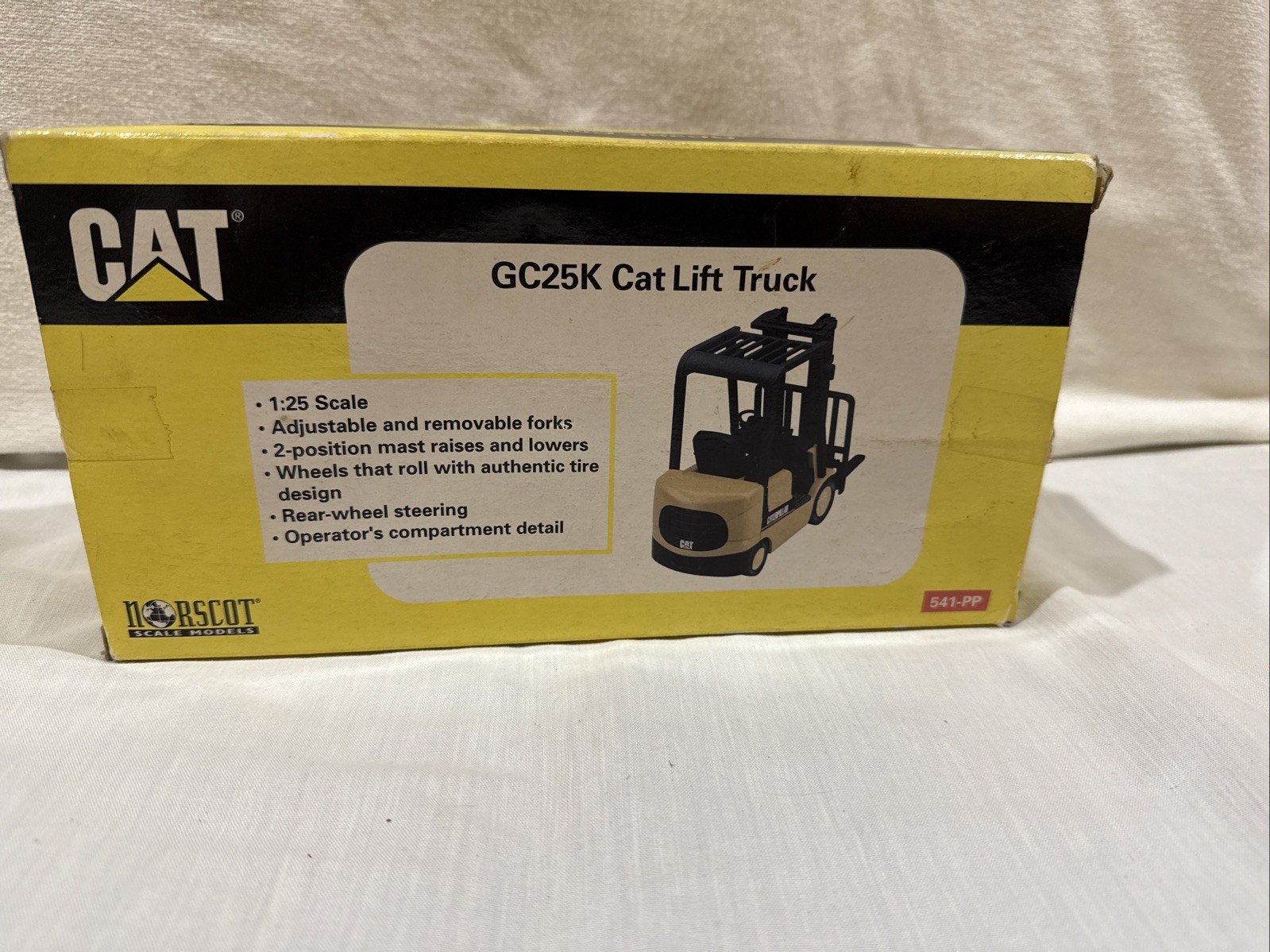 GC25K Cat Lift Truck By Norscot Die-cast It Was Giving To Jj Keller Employees ￼