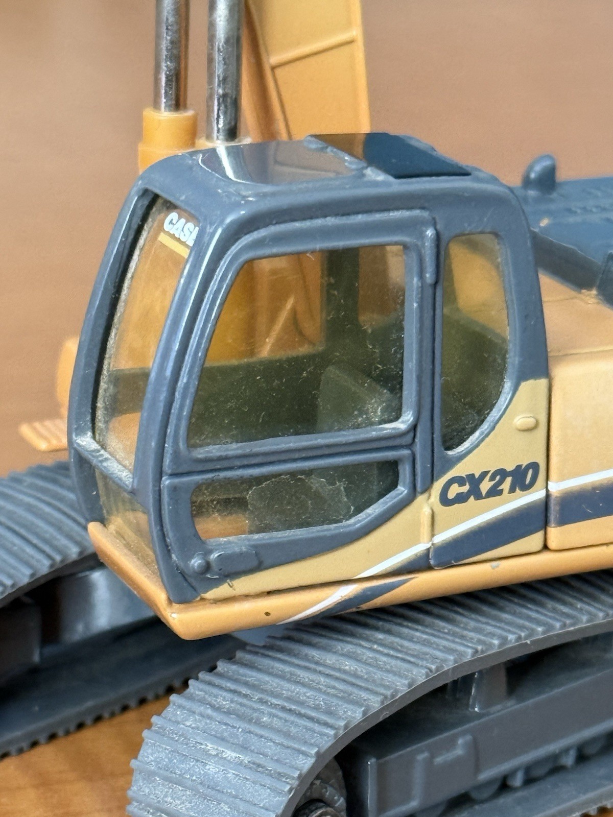 Ertl Case CX210 Excavator 1:50 Scale Die-Cast Construction