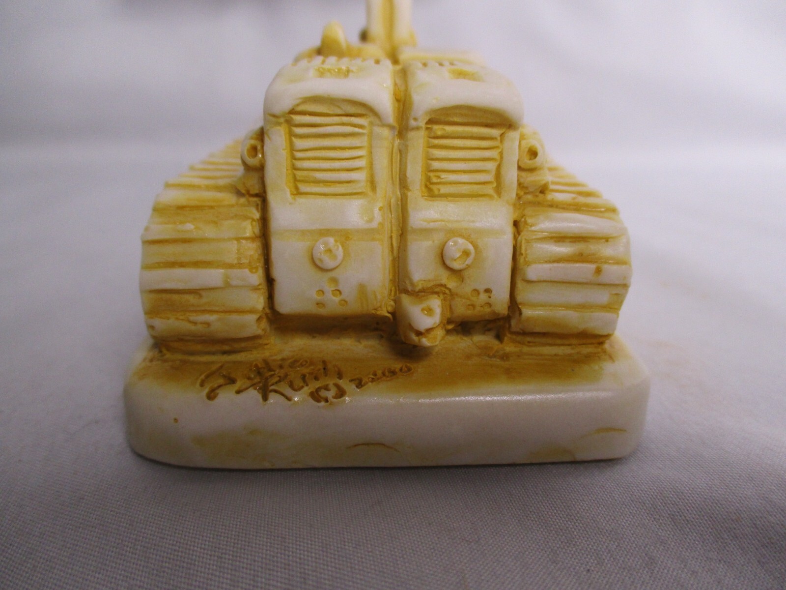 Terex Euclid TC12 Dozer – Desk Display Diorama Collectable