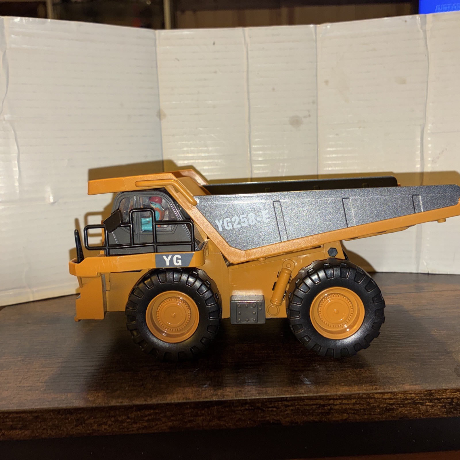 Yigong Off Road Heavy Dump Truck
