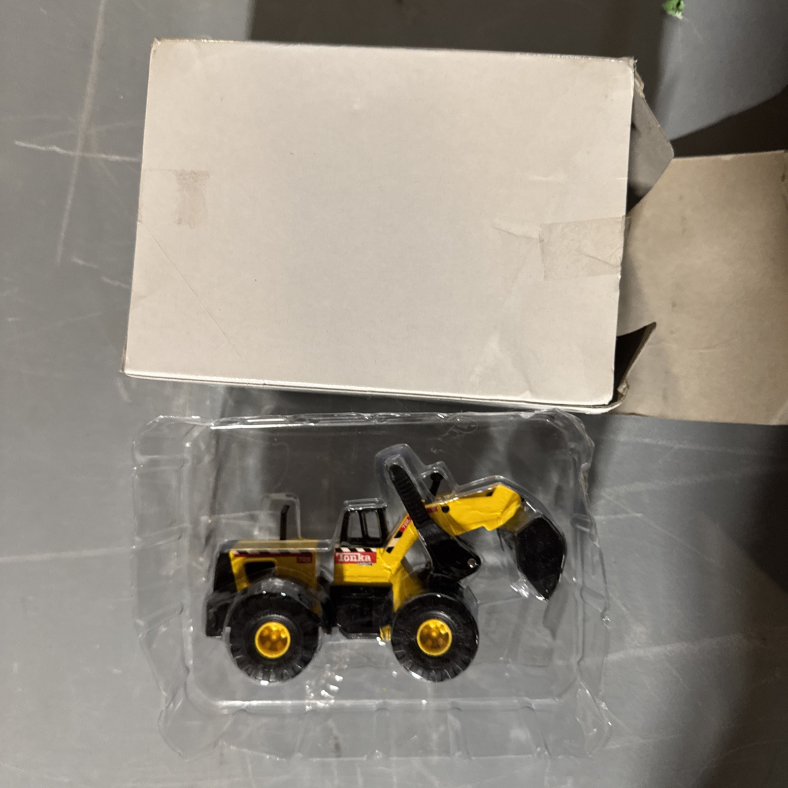 Tonka Mini Mighty 728 Bulldozer Replica Maisto Hasbro 2001 #762898 SIZE 5″ BY14O
