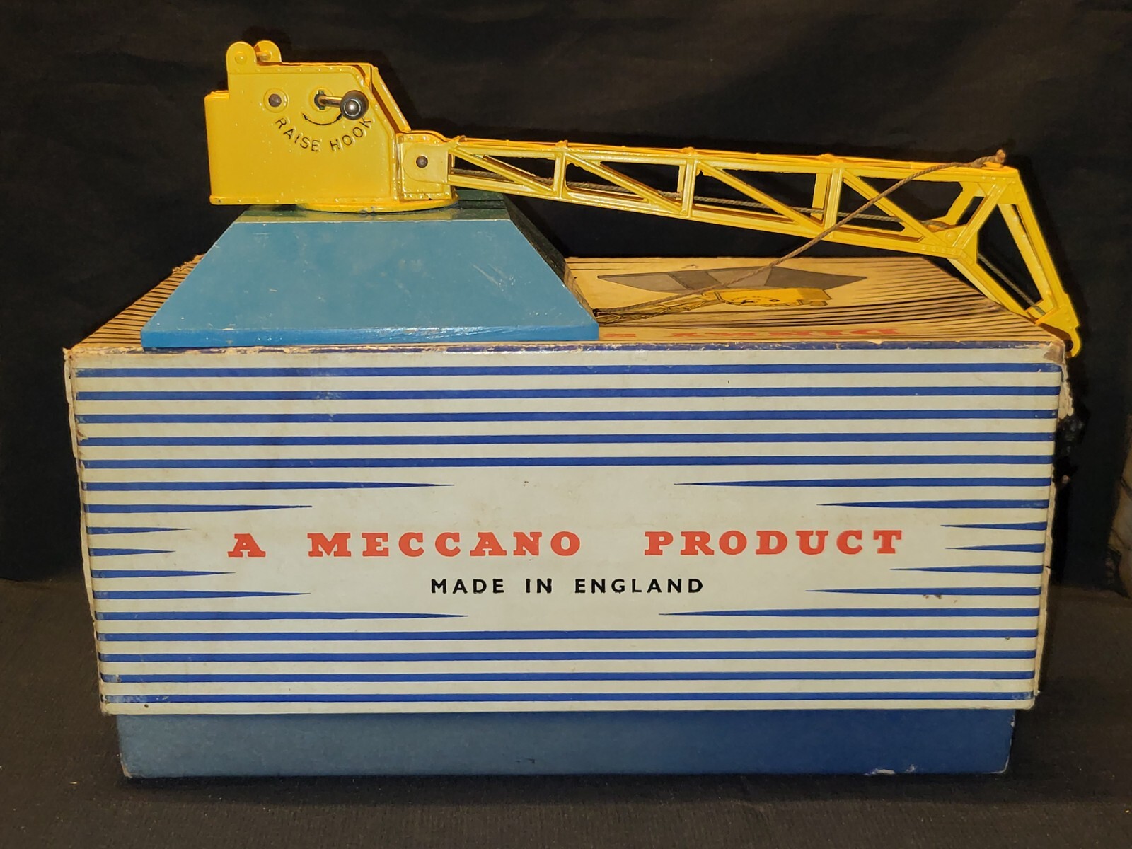 VINTAGE OLD CAST IRON 973 GOODS YARDS CRANE DINKY SUPERTOYS ENGLAND MECCANO 1950