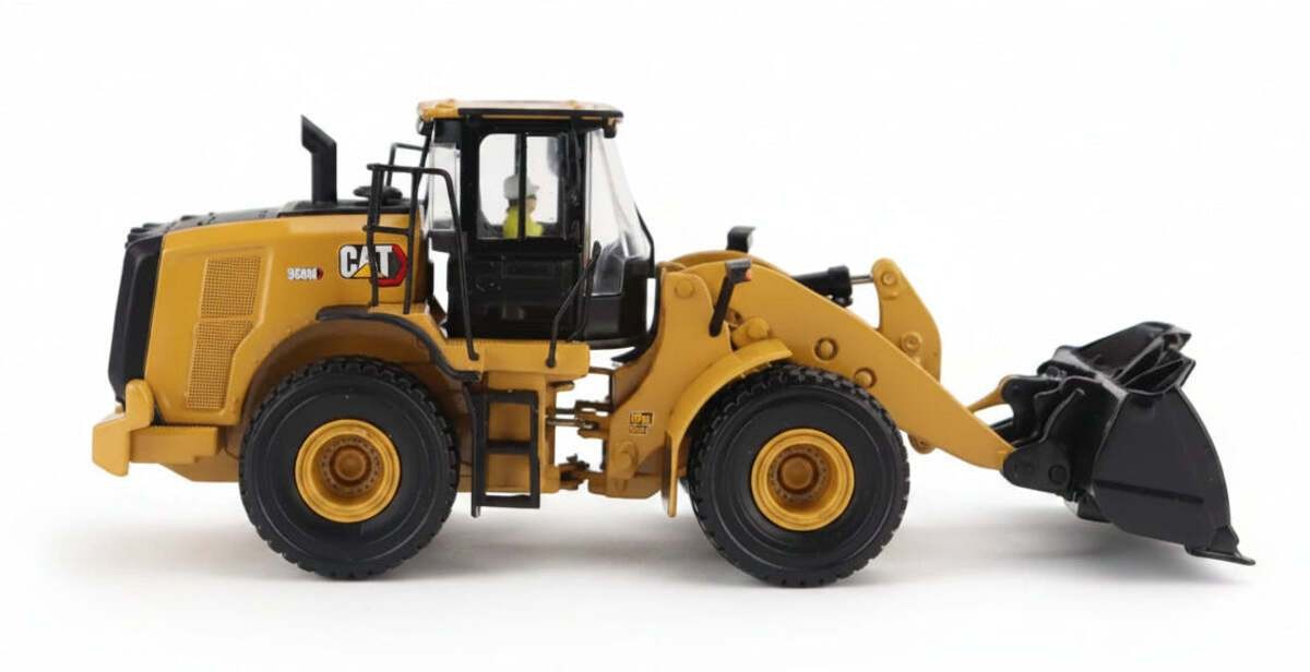 DieCast Masters 85914C 1:50 Caterpillar 950M Wheel Loader Diecast Model