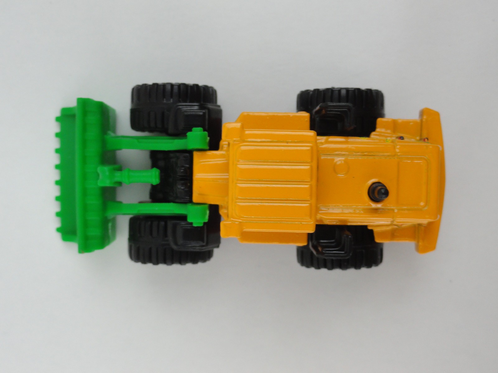 2012 Matchbox #91 Quarry King (Yellow Jones Bros. #12) – LOOSE