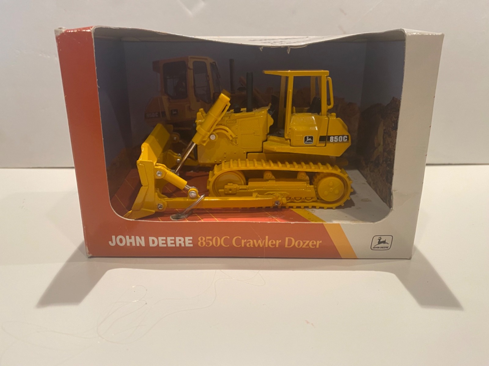 John Deere 850C Crawler Dozer 1/50 ERTL 1996 #5261 New Construction Vintage