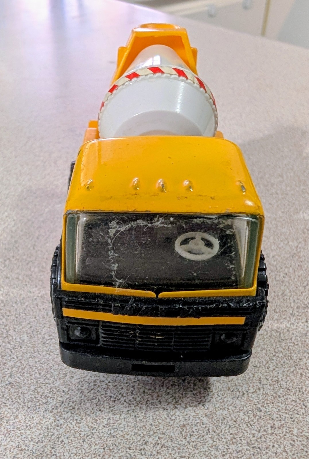 Buddy L 1989 yellow white black plastic cement mixer truck