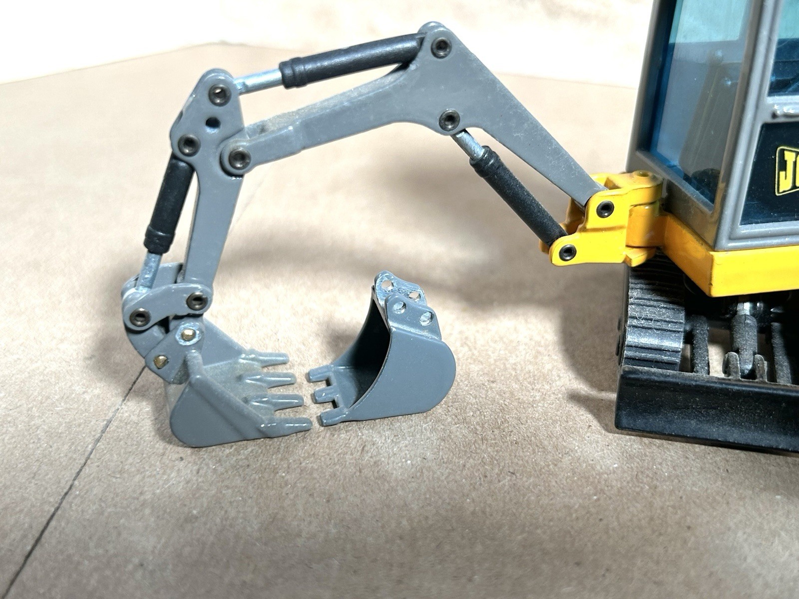 Joal 1/35 Scale 162 JCB 801 Mini Excavator -Custom- w/2 Buckets & Original Box!