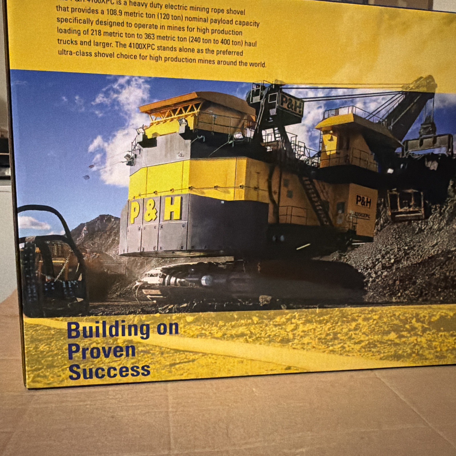 P&H 4100XPC Mining Rope Shovel – Weiss Bros 1:87 Scale Diecast Model #WBR024 New
