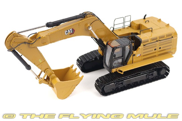 Diecast Masters 1:50 374 Excavator