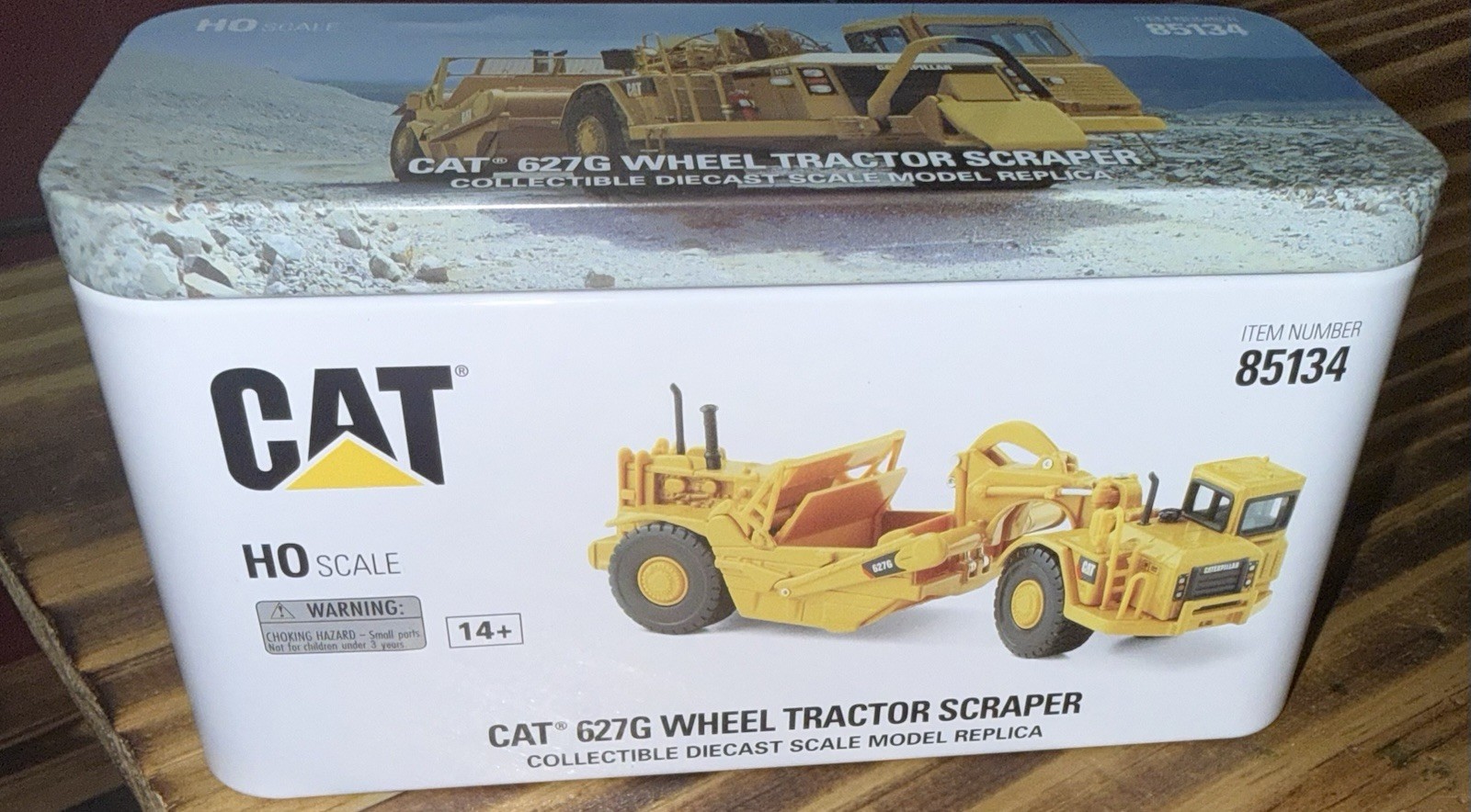 Cat 627G Wheel Tractor Scraper Collectible Diecast Scale Model Replica