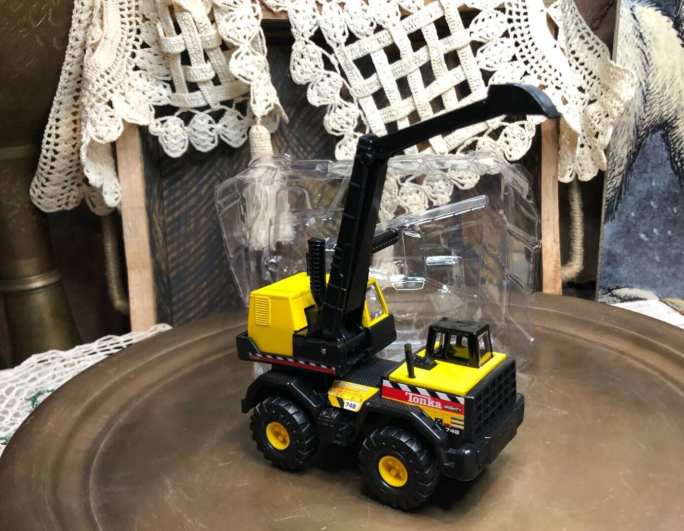 VTG Maisto Tonka Shovel Truck Backhoe 748 4.5″ length 1998 Steel Body NO BOX *C2