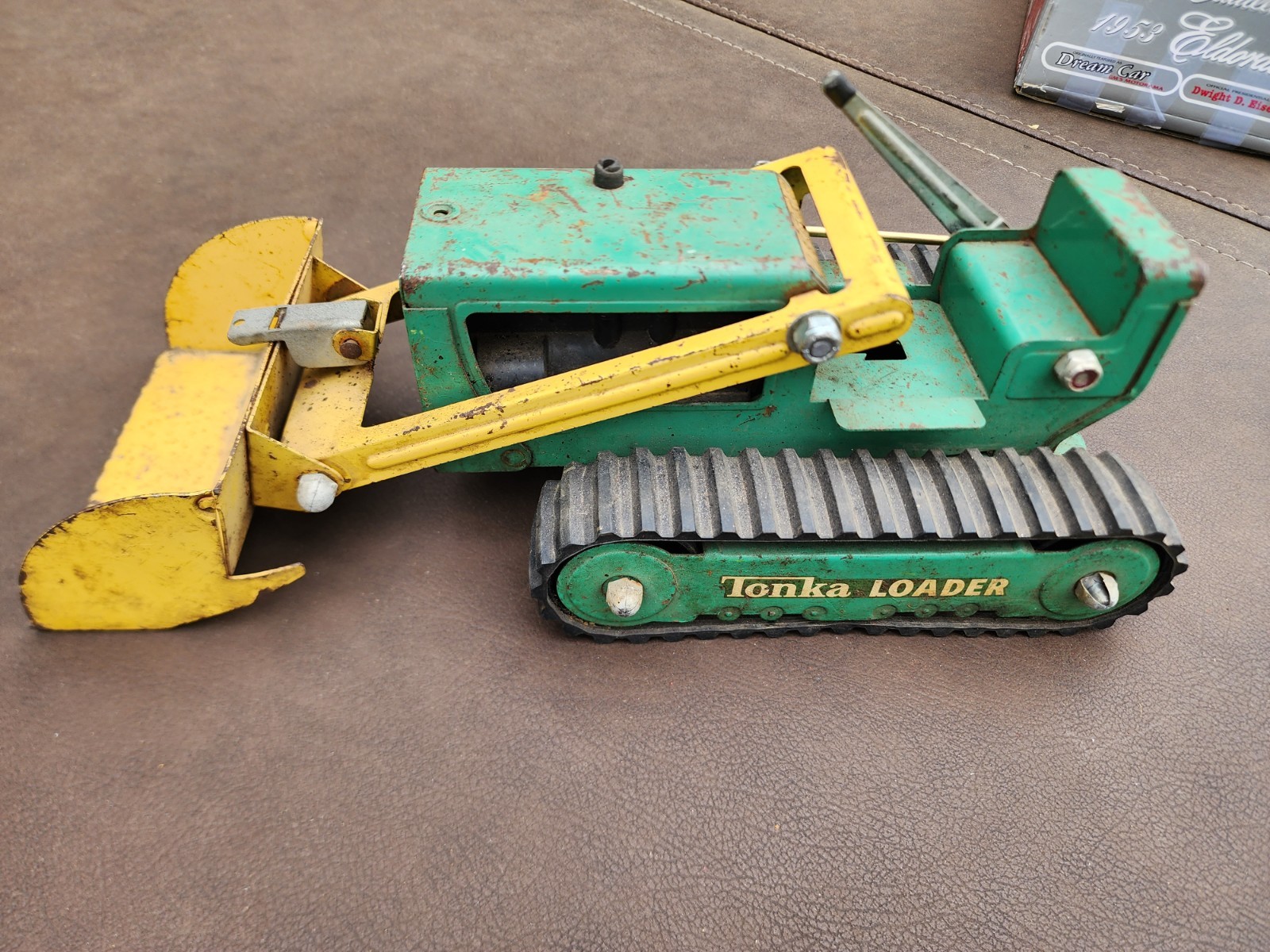 Tonka 1962 Green and Yellow Front Loader vintage #402