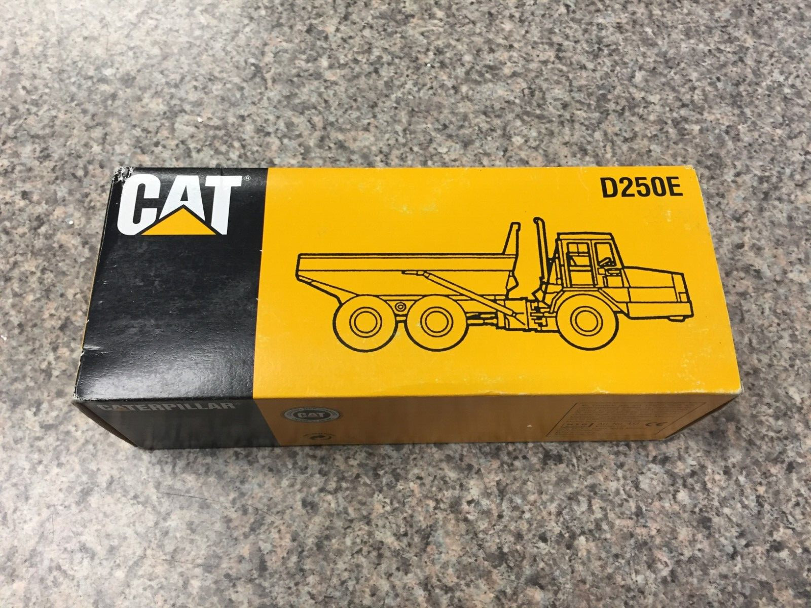 NZG #413 D250E WHEEL LOADER DUMP TRUCK – MAKE OFFERS!!!