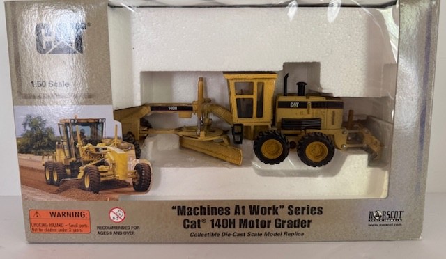 1:50 Caterpillar 140H Motor Grader Machines At Work 55180 By Norscot