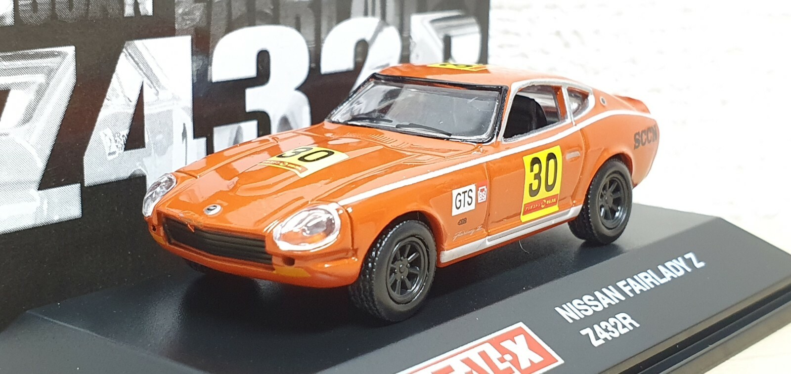 1/72 Real-X NISSAN DATSUN FAIRLADY Z Z432R #30 ORANGE SCCN diecast car model